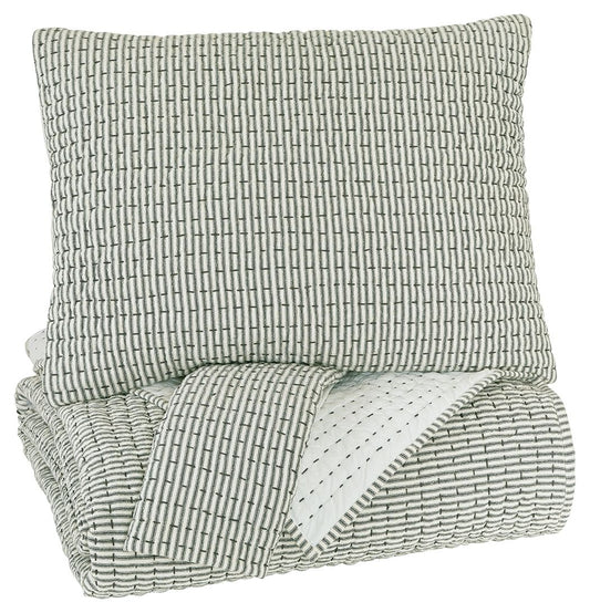 Doralia  Queen Coverlet Set