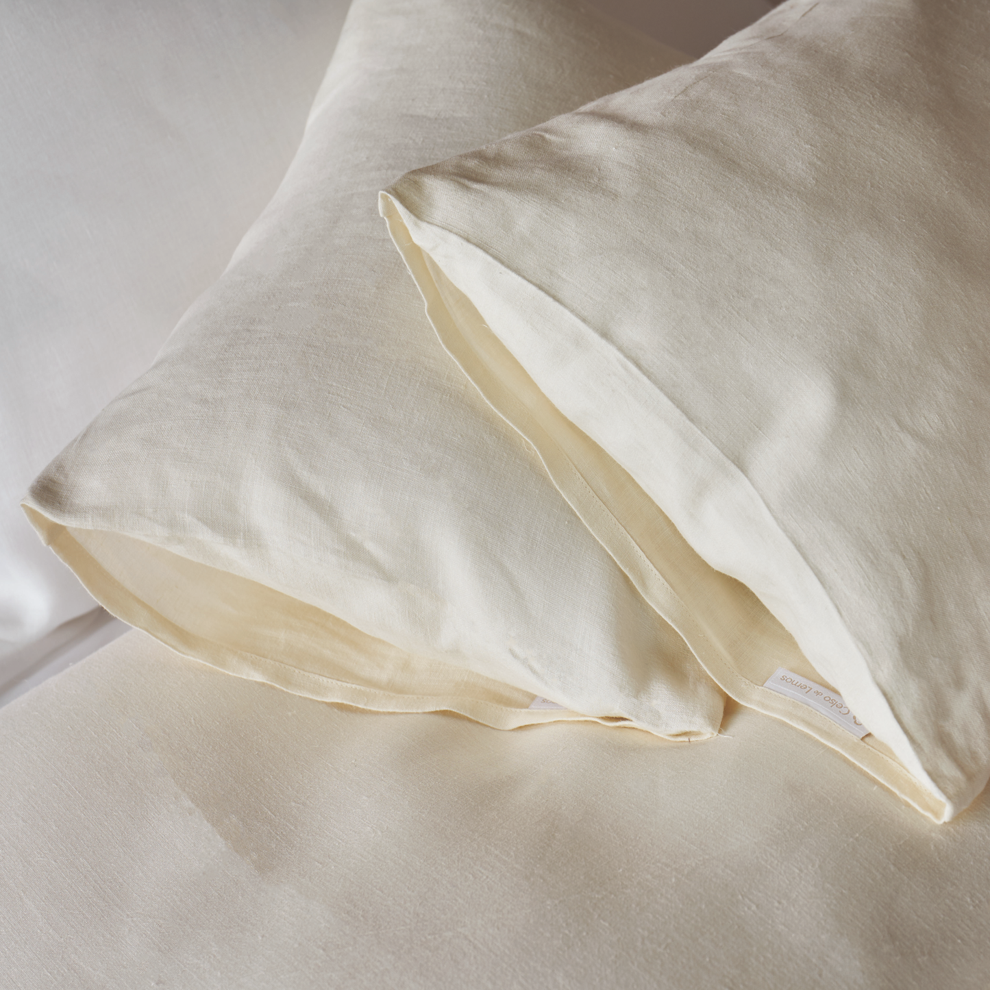 Celso de Lemos Moon Bedding - Naturel