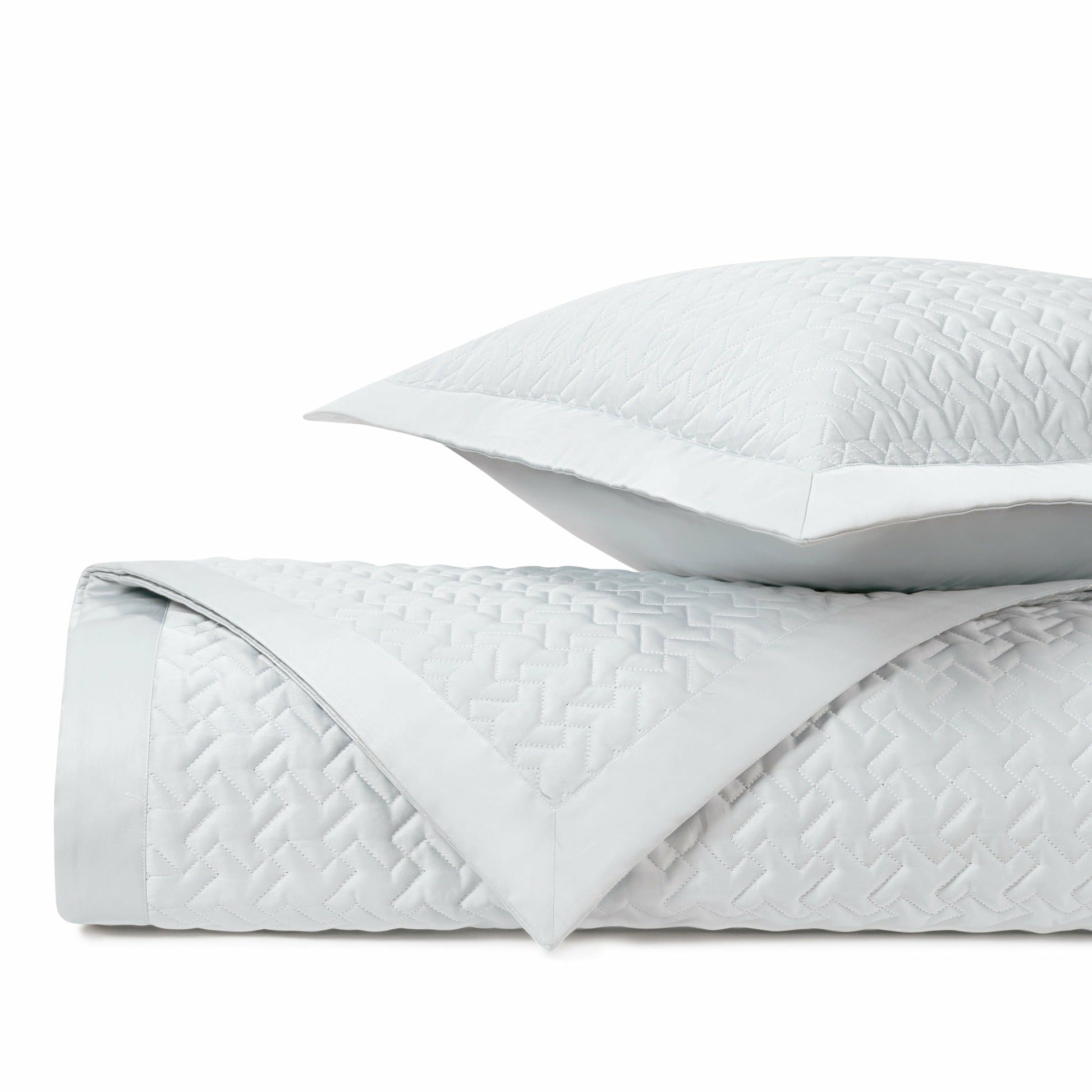 Home Treasures Houndstooth Quilted Bedding White Fine Linens