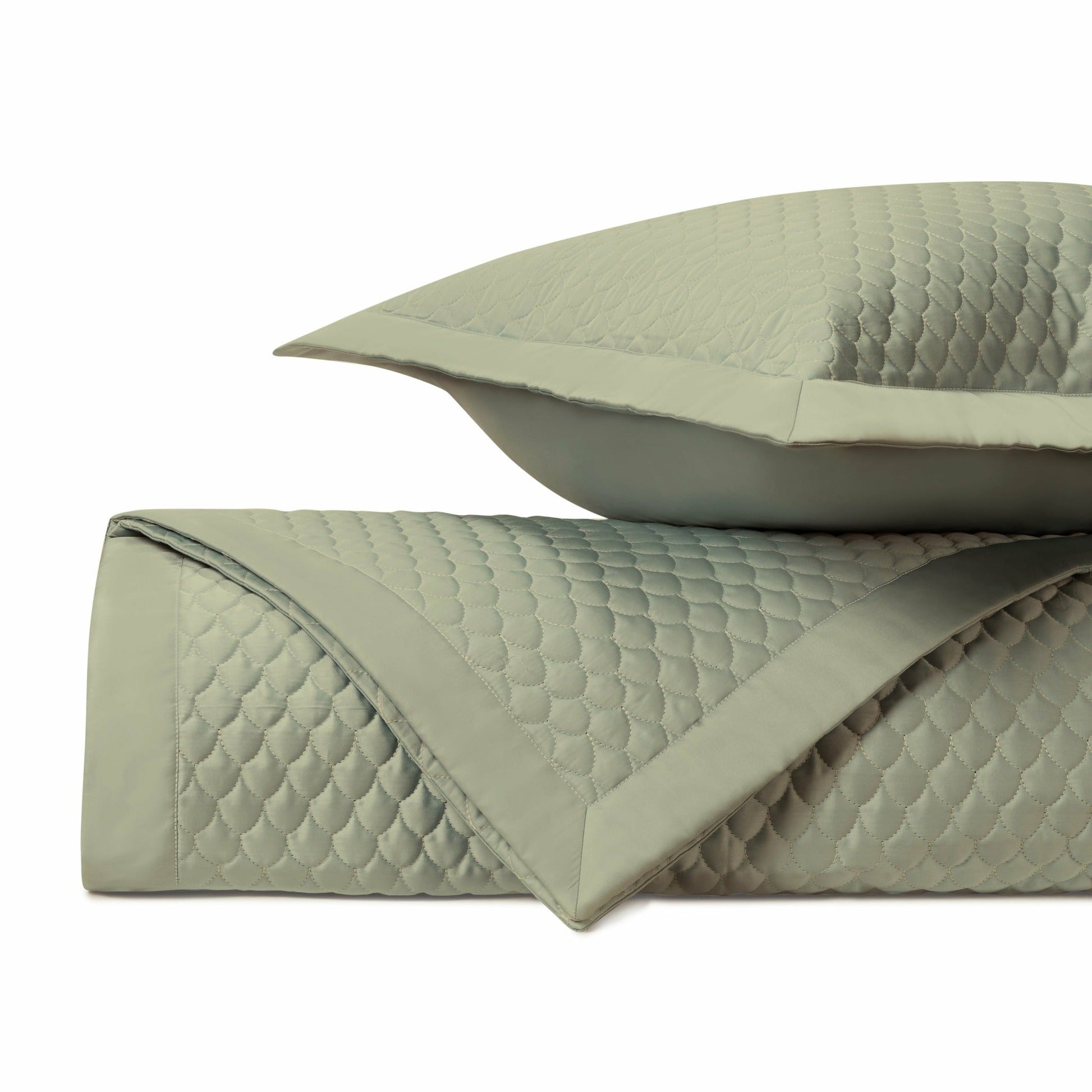 Home Treasures Raindrop Quilted Bedding Crystal Green Fine Linens