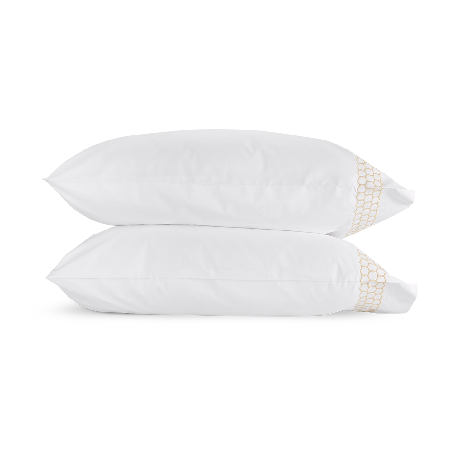 Clear Image of Matouk Liana Bedding Pillowcases in Pillowcases Color
