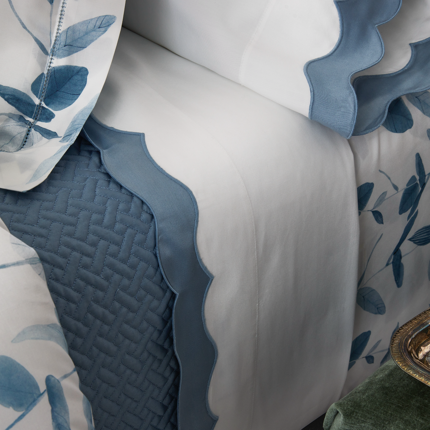 Matouk Lorelei Bedding - Pink