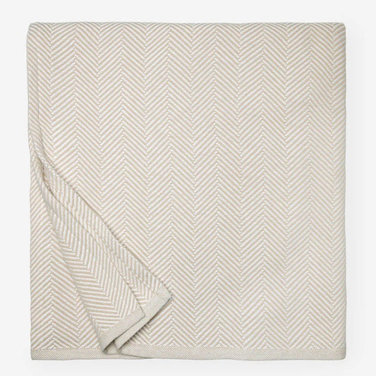 Silo Image of Sferra Camilo Blanket in Color White/Mushroom