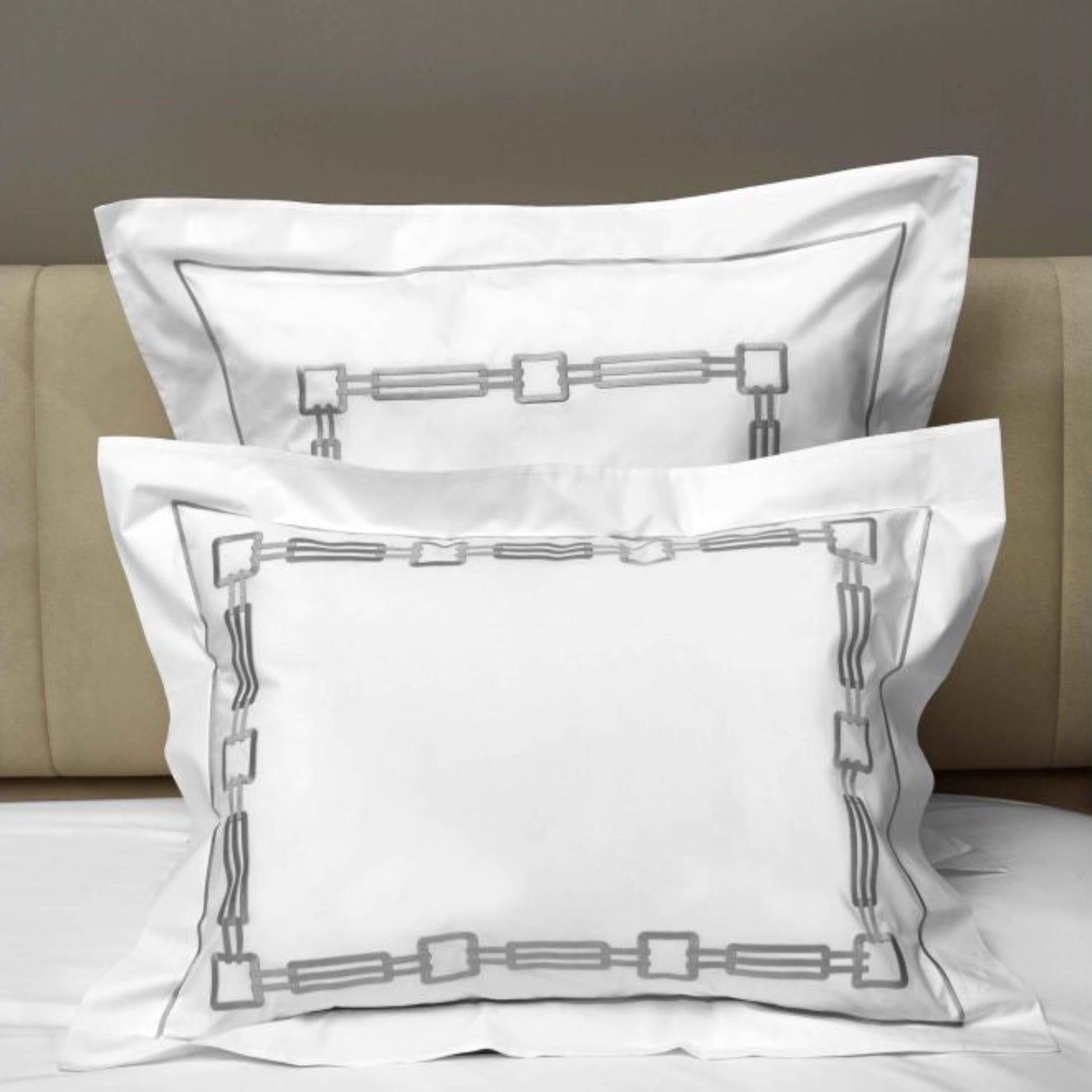 Closeup View of Signoria Retrò Shams in White/Lead Grey Color